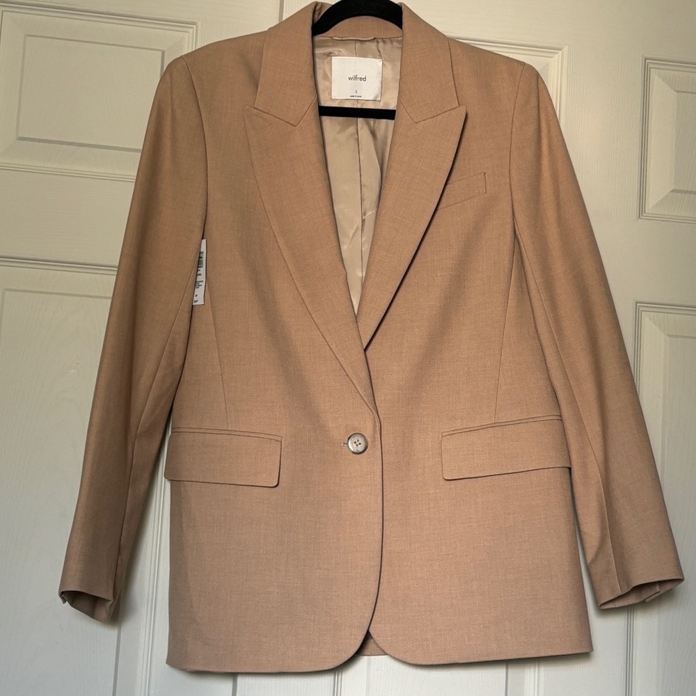 Wilfred Flores blazer in Heather Bisque Beige